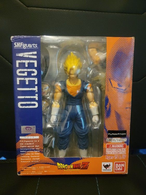 Vegito/Vegetto Tamashii Nations Bandai Dragon Ball Z S.H. Figuarts Action Figure