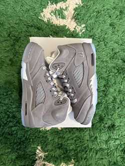 Jordan 5 Retro Wolf Grey (2026) (GS) Size 4Y