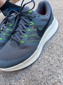 Nike Swift - 9.5 Mens Running Shoes