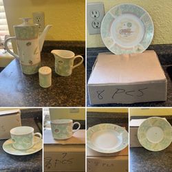 $75 OBO Vintage Country Garden Dishes 8 Place Settings (missing 1 mug) 79902
