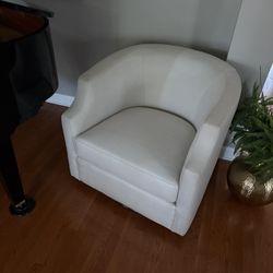 Swivel Chair 