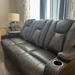 Couch/ 2 Seat Recliner With Power 
