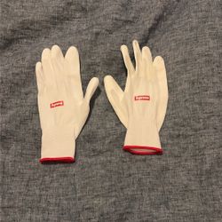 supreme gloves