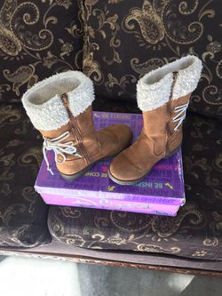 Boots for girls