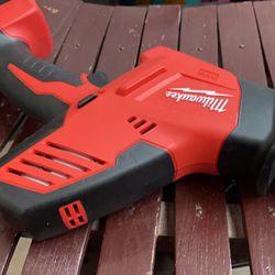 Milwaukee M18 18-Volt Lithium-Ion Cordless Hackzall Reciprocating Saw (Tool-Only)