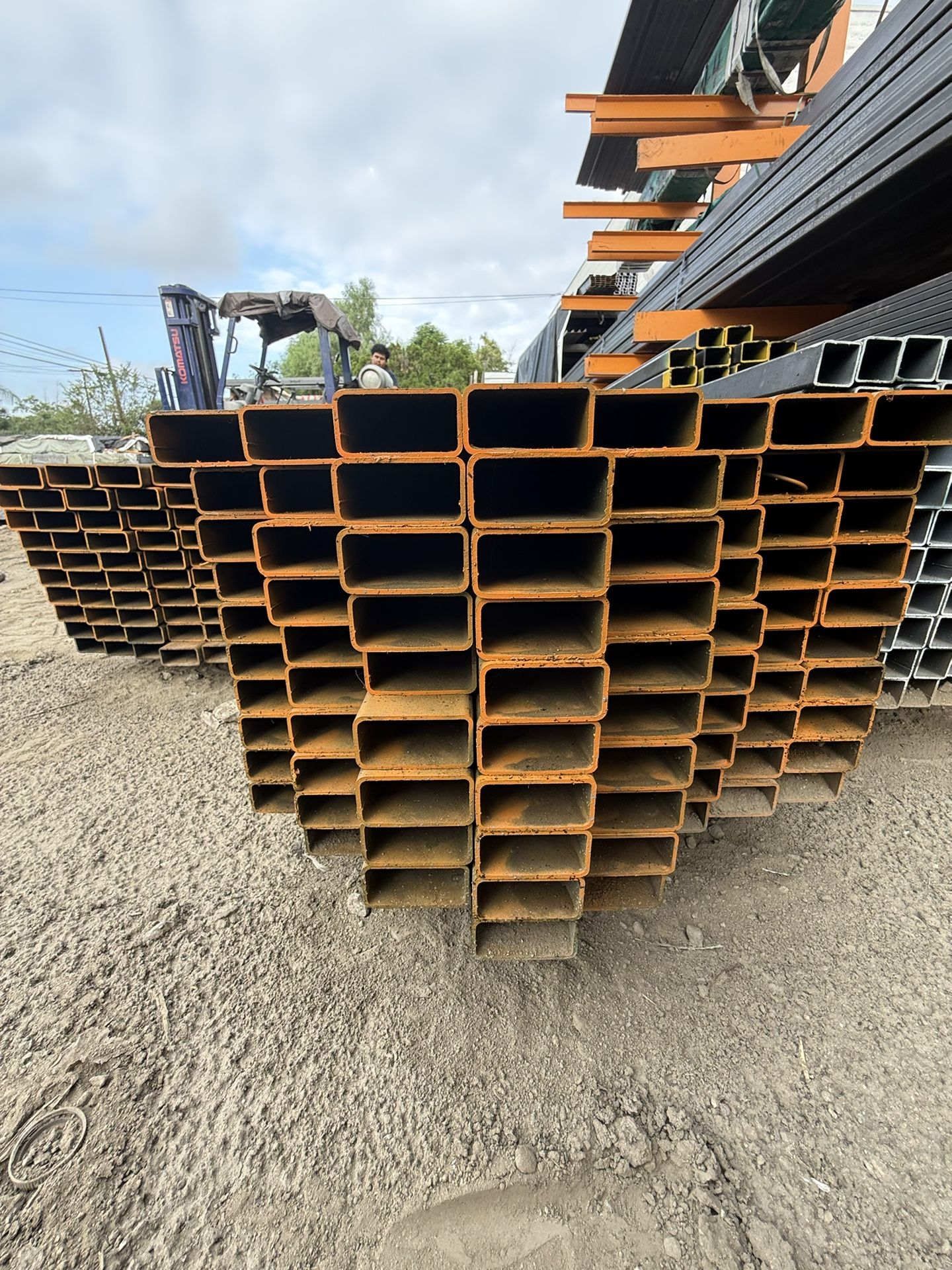 👁️ 2” X 1” By 24’ 14g STEEL TUBE