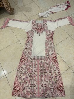 Beige and pink Palestinian thoub thob thobe with handmade shawl