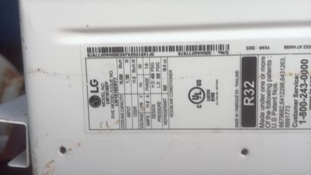 LG window air-conditioning 15,000 BTUs in good working condition very cold 200 firm