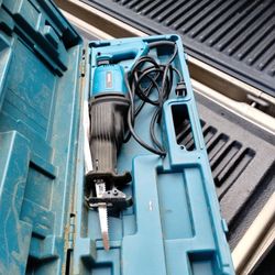 Makita Corded Saw All