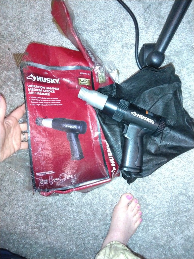 Husky Vibration Damped Medium Stroke Air Hammer