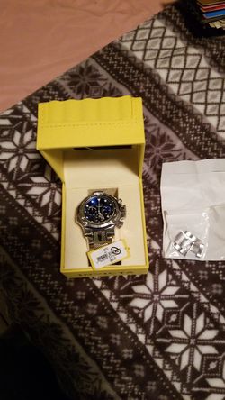 Invicta watch new.