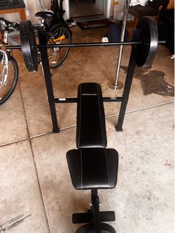 Weight bench with weight