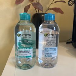 Garnier Micellar Cleansing Water 