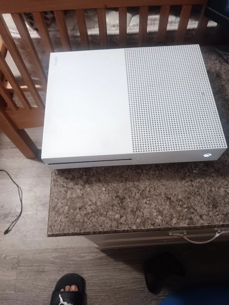 XBOX ONE S