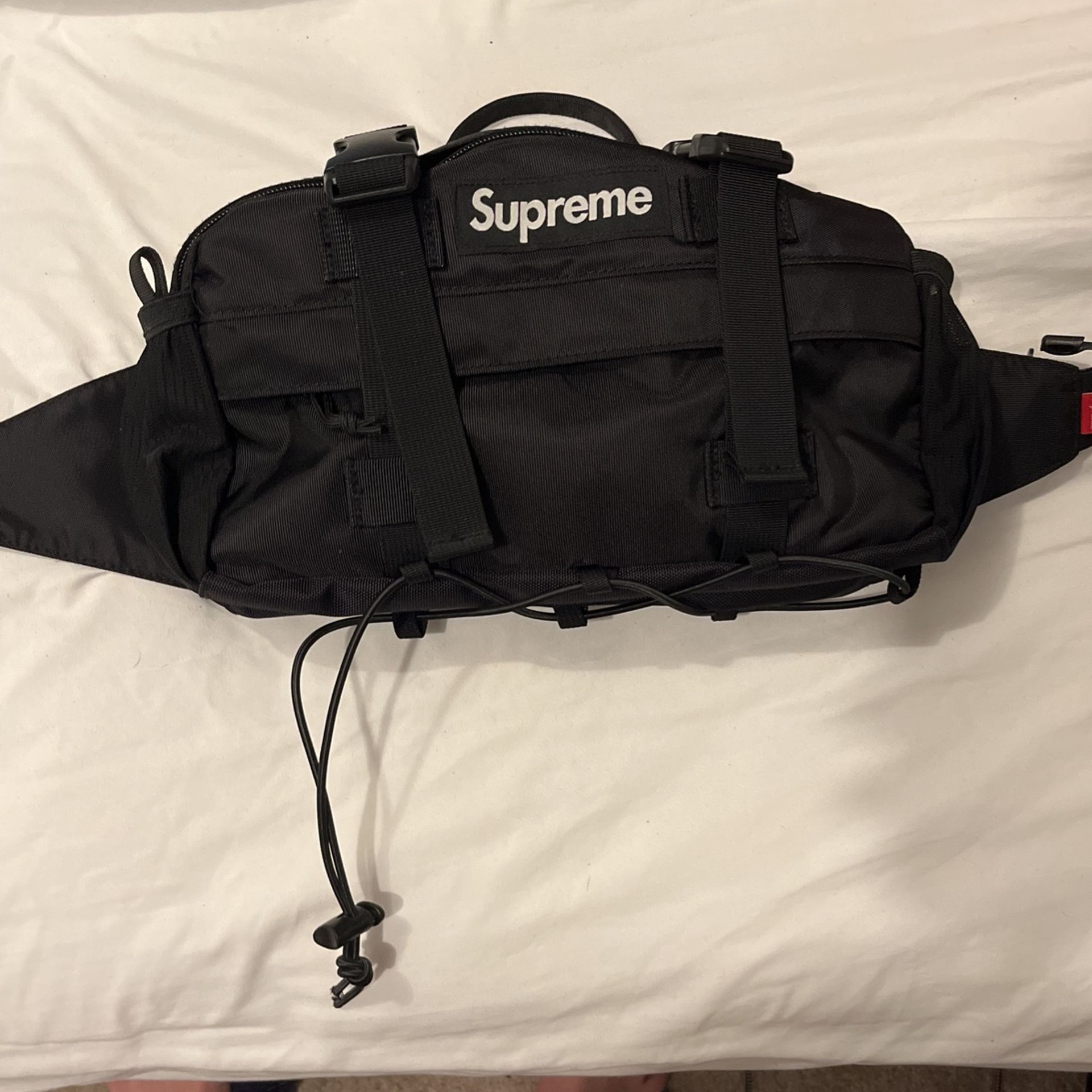 Supreme fw19 Black Waist bag