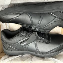 Men’s New Reebok Shoes