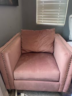 Moving sale