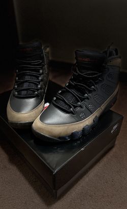 Air Jordan 9 Retro Black/True Red – Size 11 – Clean Pair