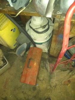 Antique shop vac $10.00