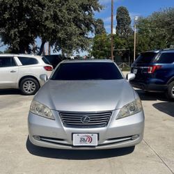 2009 Lexus!!! 2,800 Down Payment!!! We Finance!!!