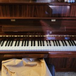  piano