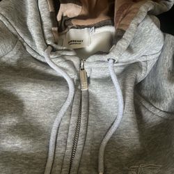 Large Burberry zip up hoodie