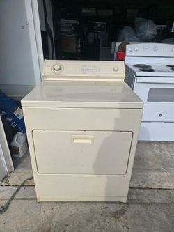 Dryer (Electric )! Good working Condition! LG! Extra Large Capacity! Fully Works, Delivery Availab