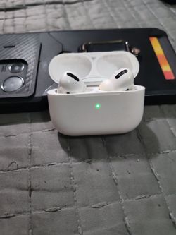 Authentic Apple Airpods Pro Generation 1 Fully Working and Tested Original