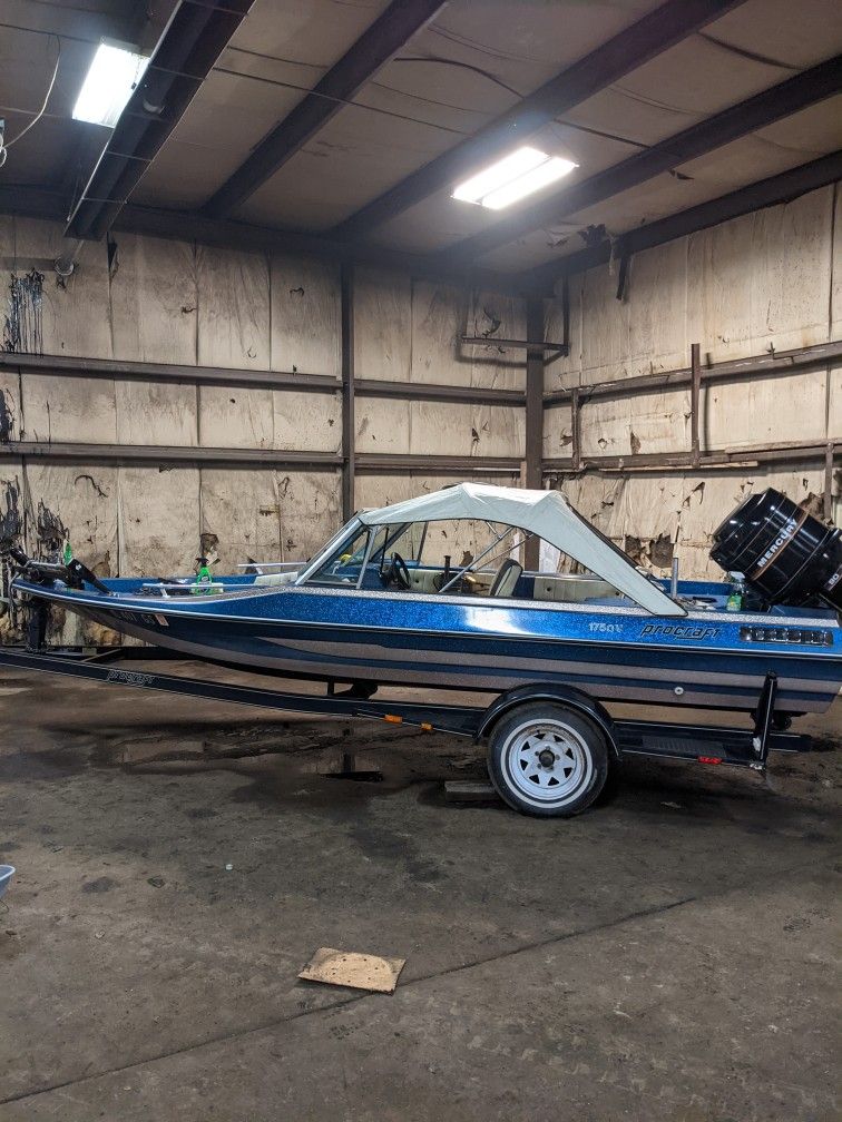 Procraft Boat 
