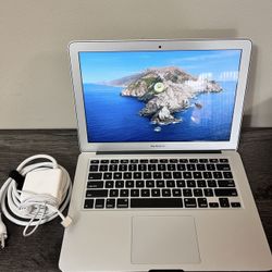 MacBook Air  