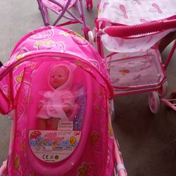 Baby Strollers Small Baby Strollers And Medium Baby Strollers Located In Palmdale California Please Read Description For Price