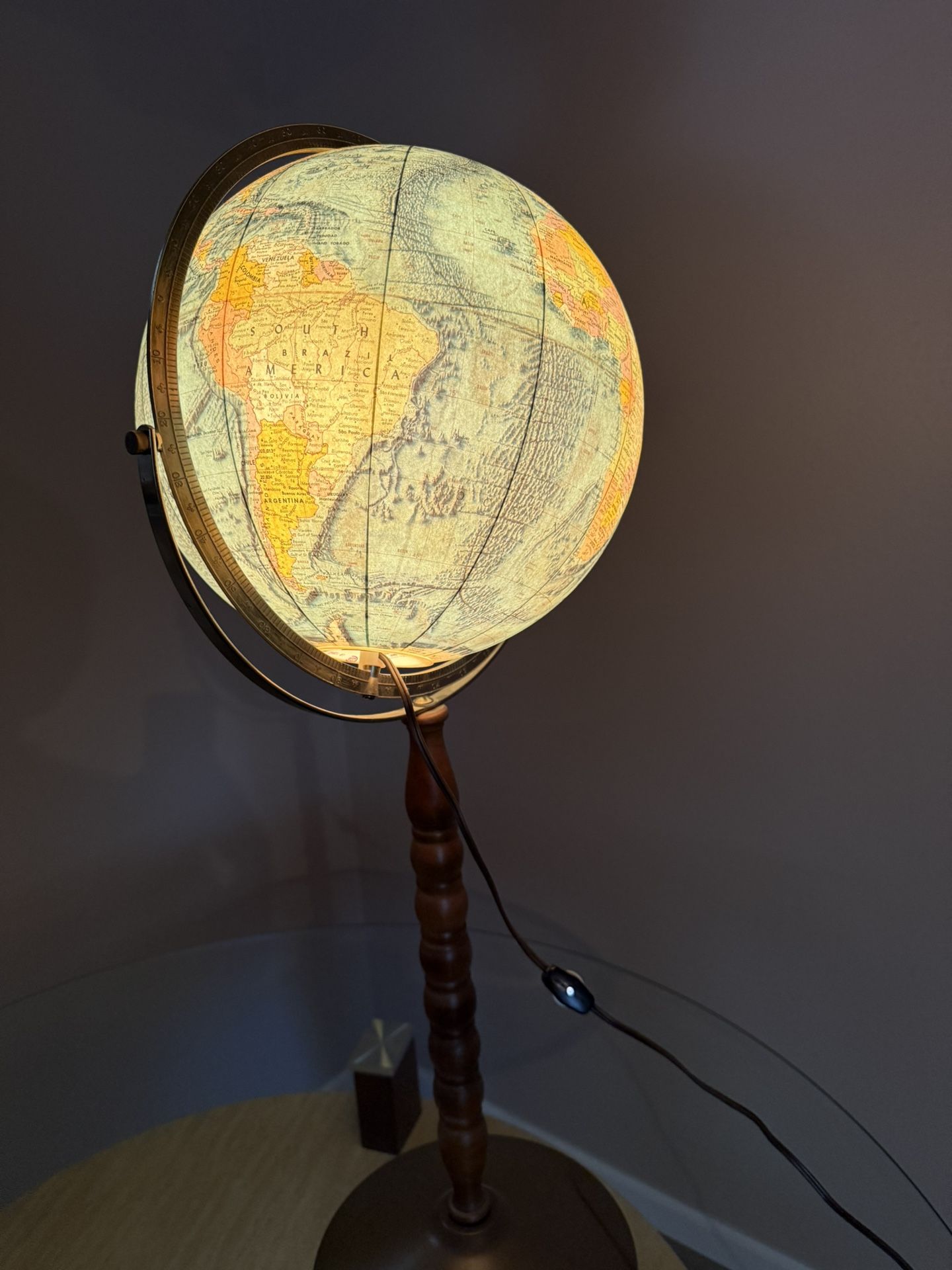 Vintage Globe Lamp