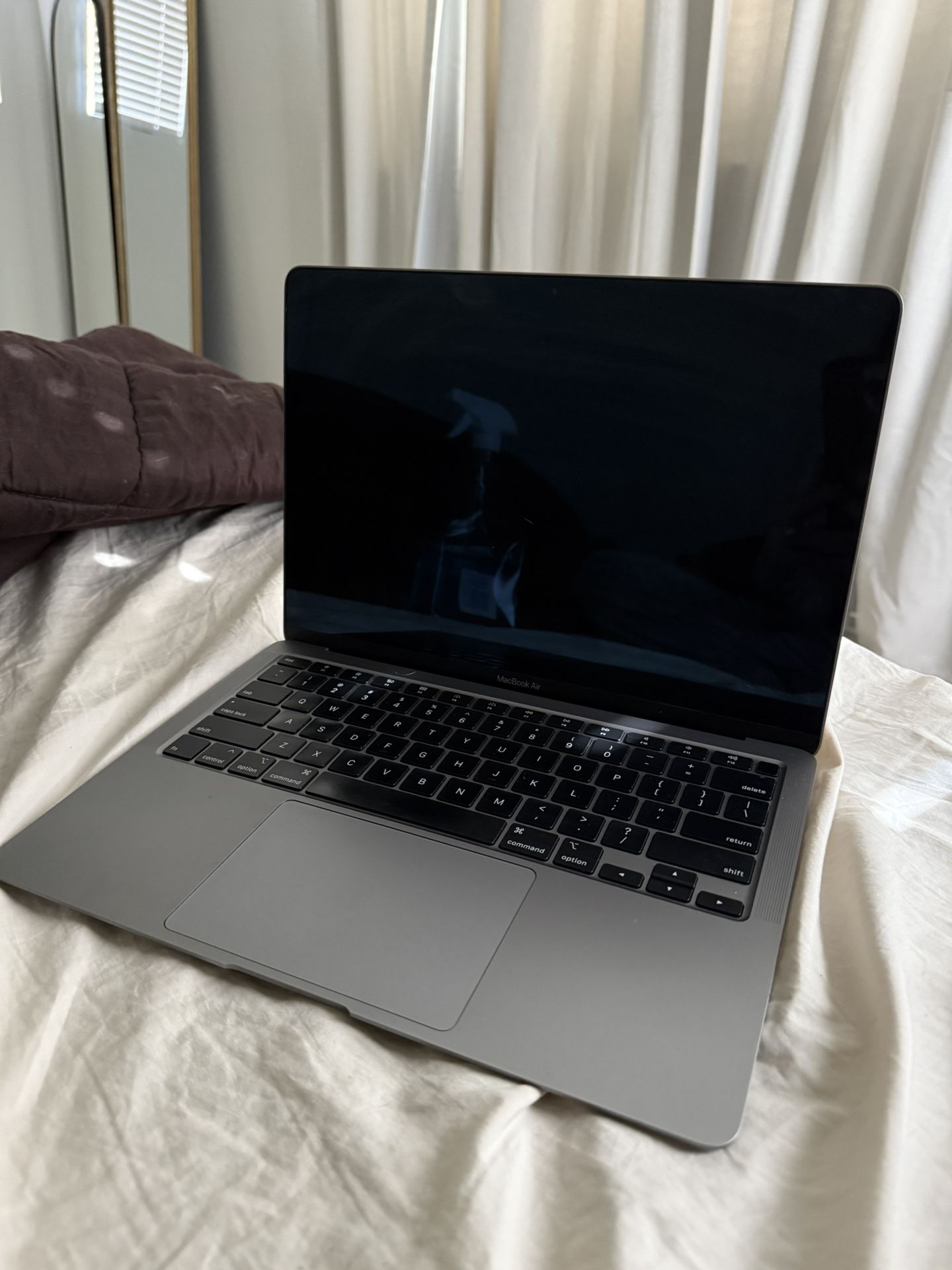 MacBook Air Retina, 13-inch, 2020