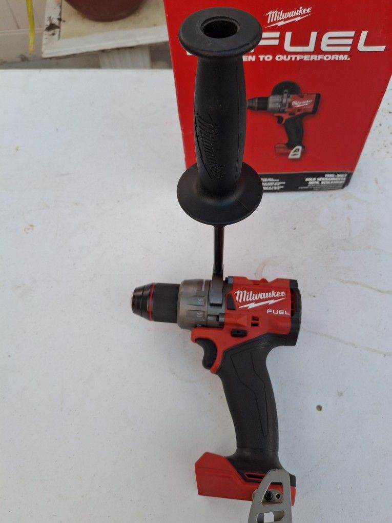 Milwaukee M18 FUEL Brushless 1/2 in. Hammer Drill/Driver (Tool Only)