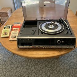 8 Track, Turntable With Vintage 8 Track Tapes