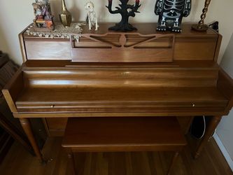 spinet wurlitzer piano