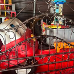 Queen Size Bed Frame 