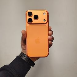 iPhone 17 Pro Max 256GB Unlocked - On Cash Deal $999 🤩🥳 ( Payments options are available)