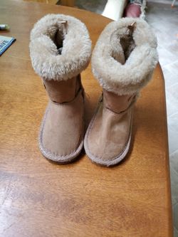Boys And Unisex Footware Up To 24mo Old