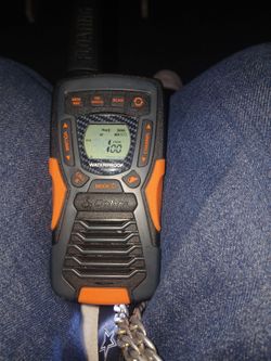 Cobra two way walkie talkie 2 of them