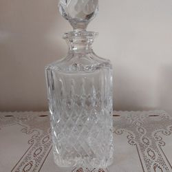 Old Crystal Liquor Decantor