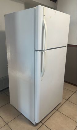 KENMORE REFRIGERATOR
