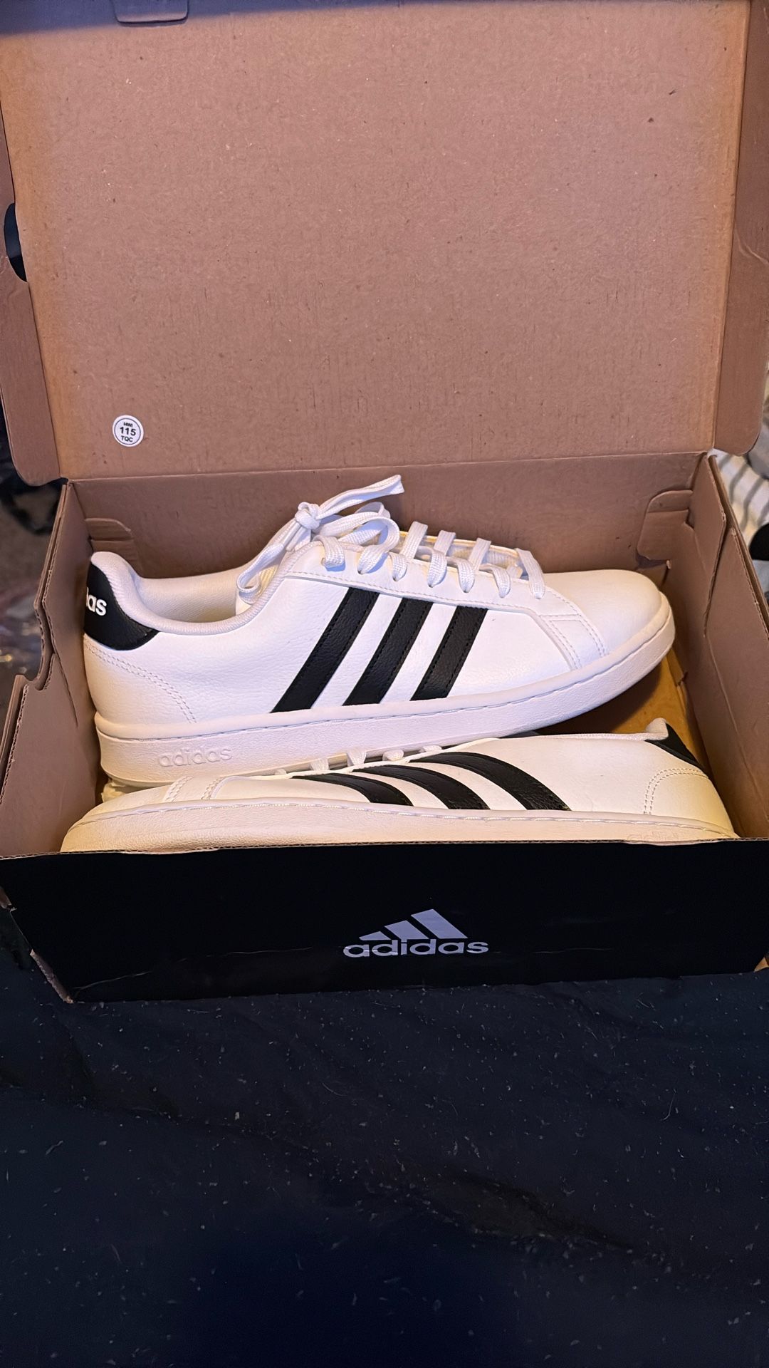 Brand New Women Adidas Grand Court 