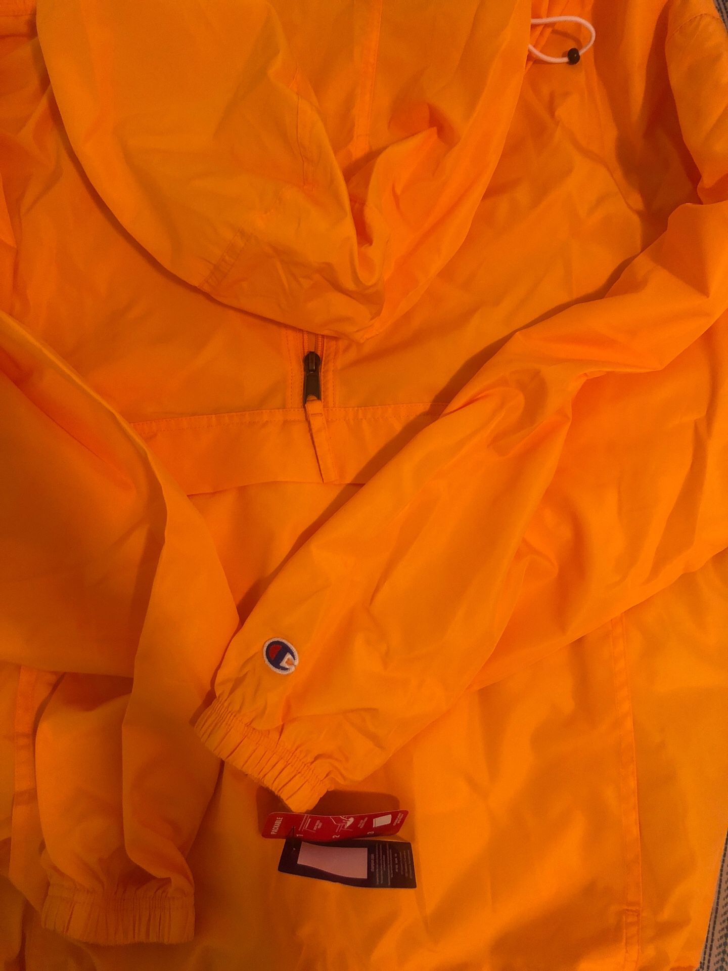 CHAMPION Jacket (Medium) Hoodie Windbreaker Rain