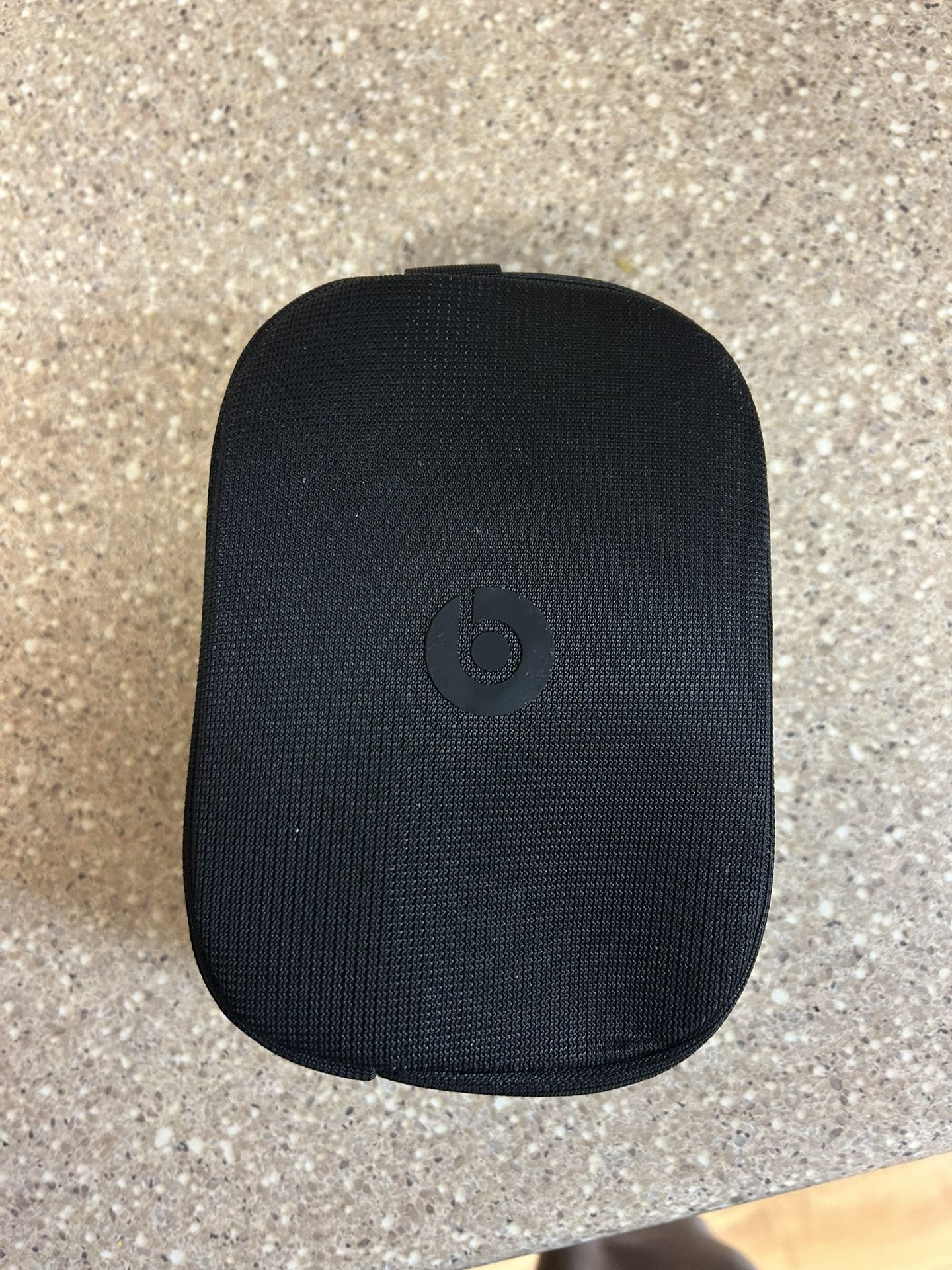 Beats Solo 4