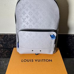 Men’s Louis Vuitton Racer Backpack, Monogram Shadow Leather