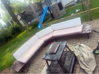 Outdoor sectional