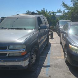 2002 Chevy Tahoe  Parts