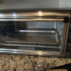 Black+Decker T03250XSBD8-slice Extra Wide Conversation Countertop Toaster Oven included Bake Pan