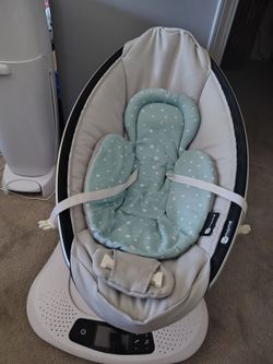 Mamaroo 4Moms